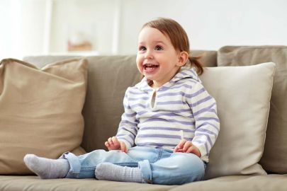 Das 1. Lebensjahr eines Babys ist wahnsinnig spannend und lustig. Kleinkindergruppen für Eltern mit Babys.